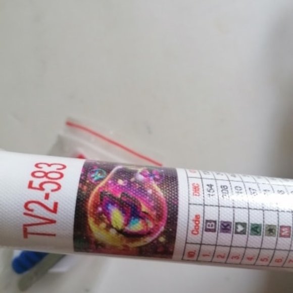 Diamond Embroidery Butterfly In Bulb Animal Diamond Crystal Painting - Picture 5 of 6